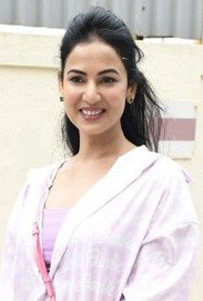 Sonal Chauhan - Wikiunfold.com